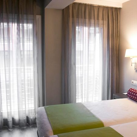 Mercure Madrid Centro Esterno foto