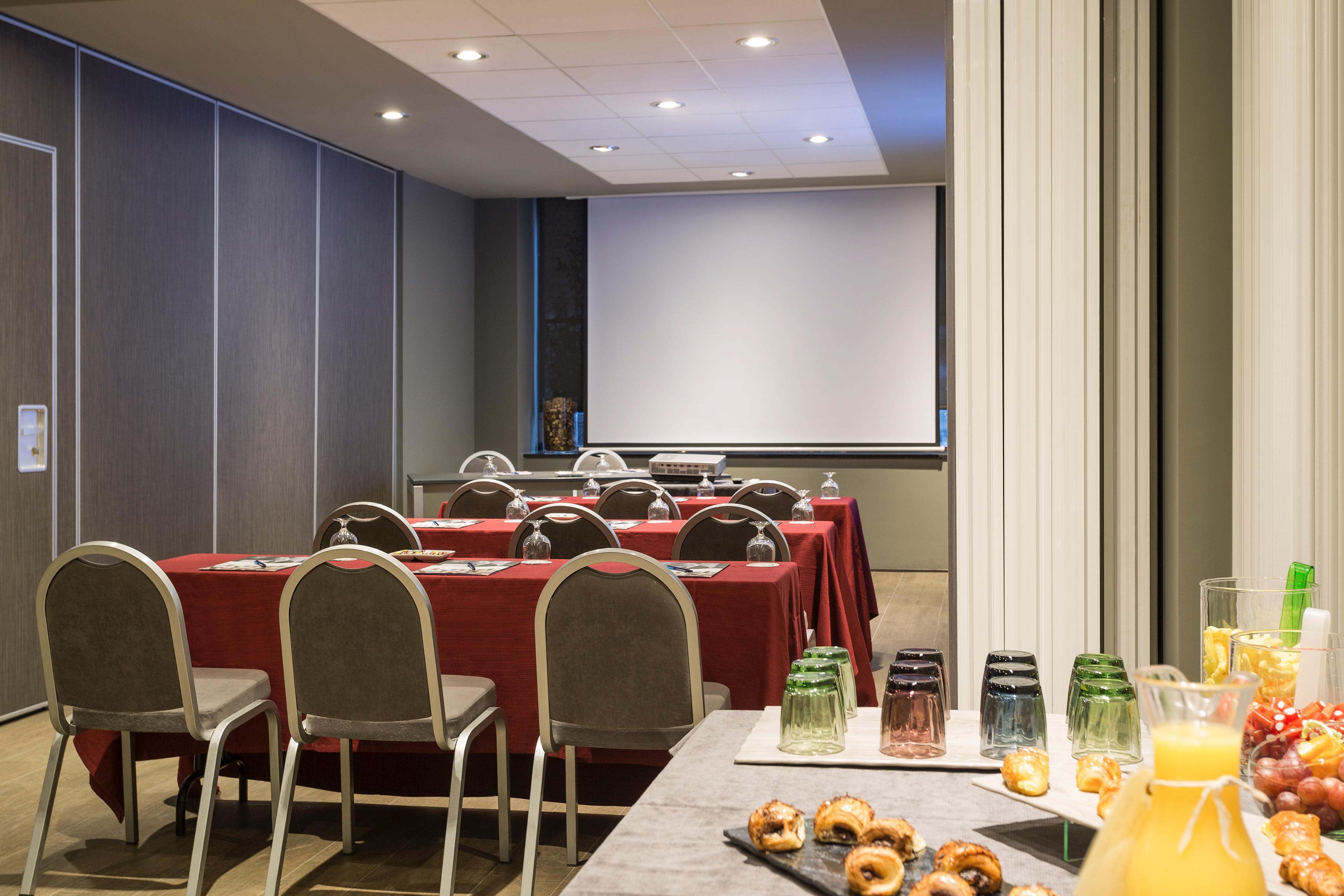 Mercure Madrid Centro Esterno foto